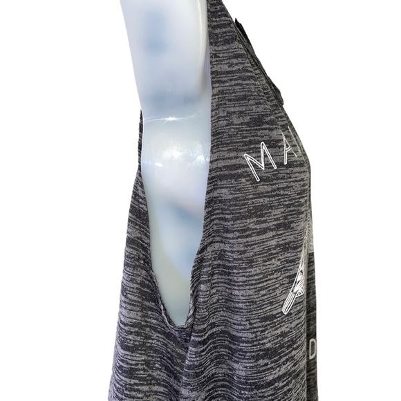 Gechenxuan Majestically Awkward tank XL gray - Picture 3 of 4